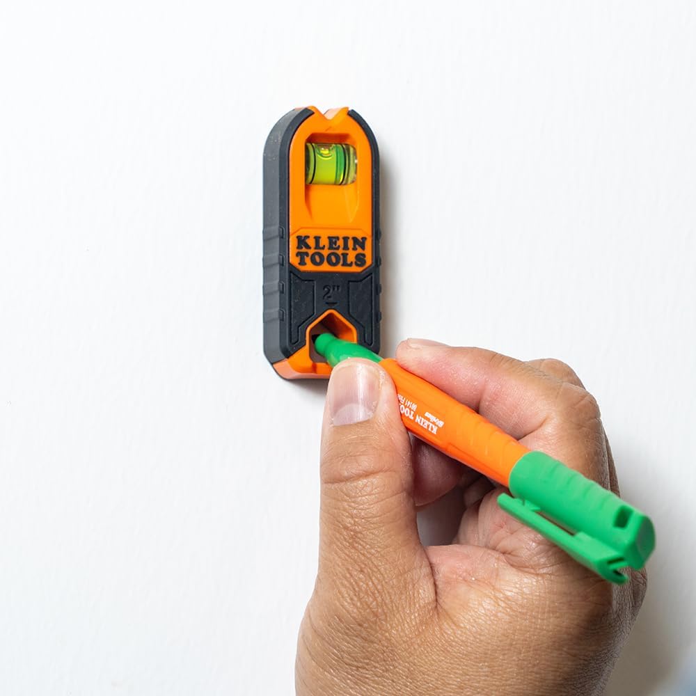 Klein Tools Battery-Free Magnetic Stud Finder for Hazard-Free Remodeling, Detects Screws and Avoids Plumbing Behind Drywall