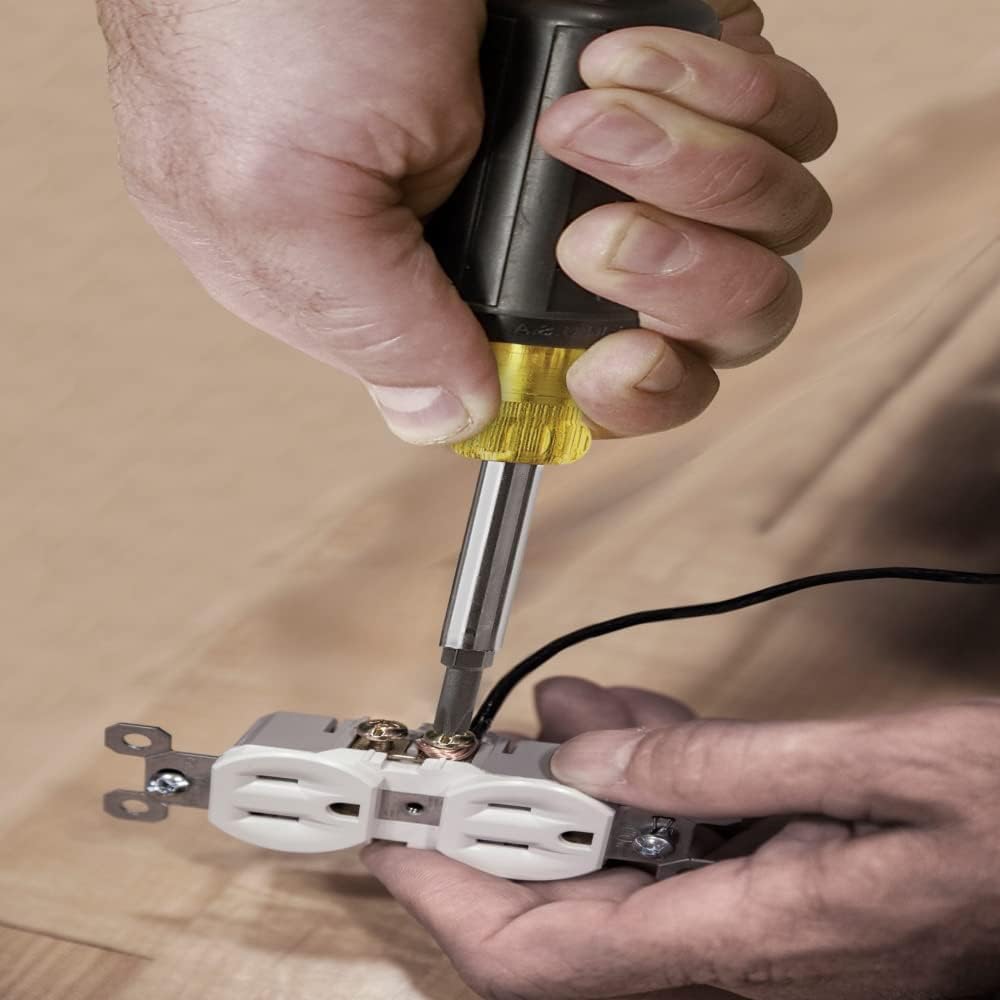 Klein Tools Multi-Driver Set – Blast Finish Bits for Safer, Cam-Out-Free Fastening