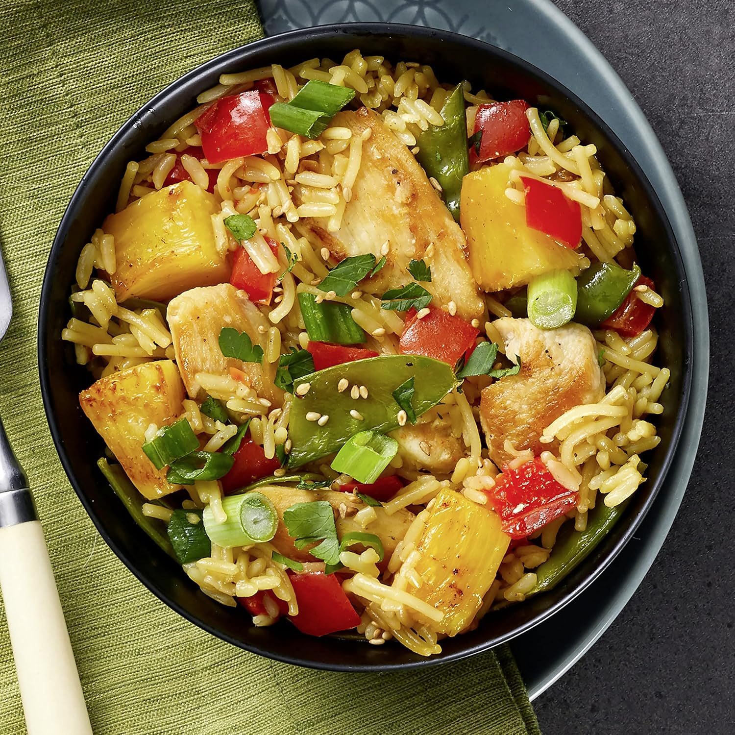 Knorr Rice Sides Chicken Fried Rice – Effortless 7-Minute Side for Intentional Small-Space Cooking