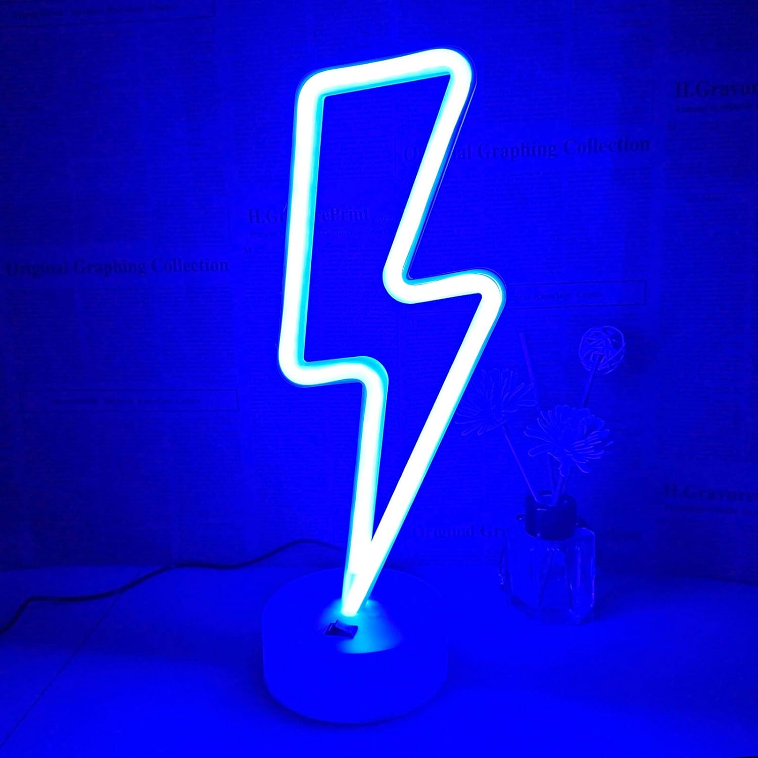 Lightning Bolt Neon Sign - Cozy Ambient Lighting for Home Office, Stylish LED Lightning Bolt with Detachable Base