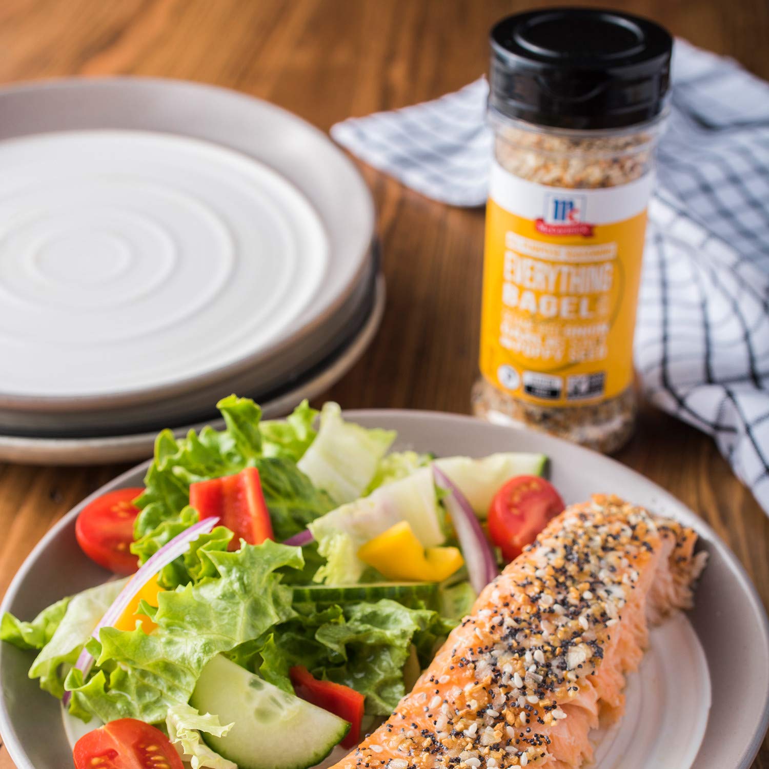 McCormick Everything Bagel All Purpose Seasoning – Portable Shaker for Camping Breakfasts and Outdoor Cooking, 14.3 oz