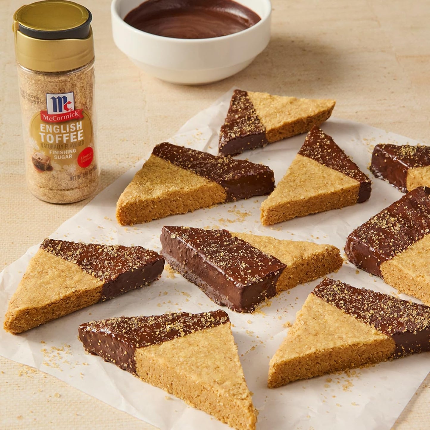 McCormick Finishing Sugar – Pantry Aesthetic Upgrade, Limited Edition Holiday Shaker for Dessert Stations