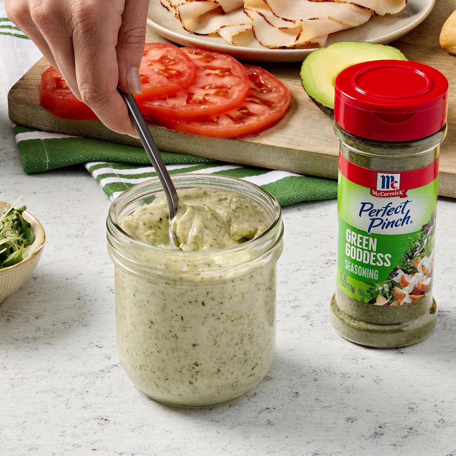 McCormick Perfect Pinch Green Goddess – Travel-Friendly Seasoning for Camping Dinners and Open-Air Meals